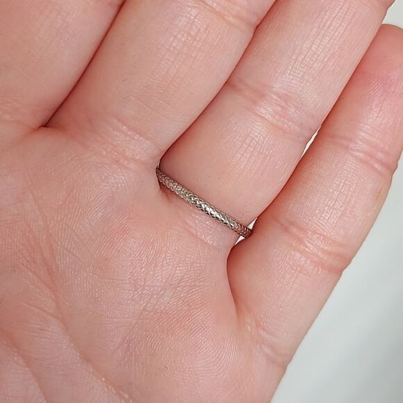 925 Sterling Silver Snake Ring - Picture 8 of 8